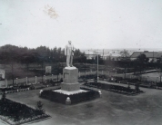 Памятник В.И.Ленину (1959 г.)